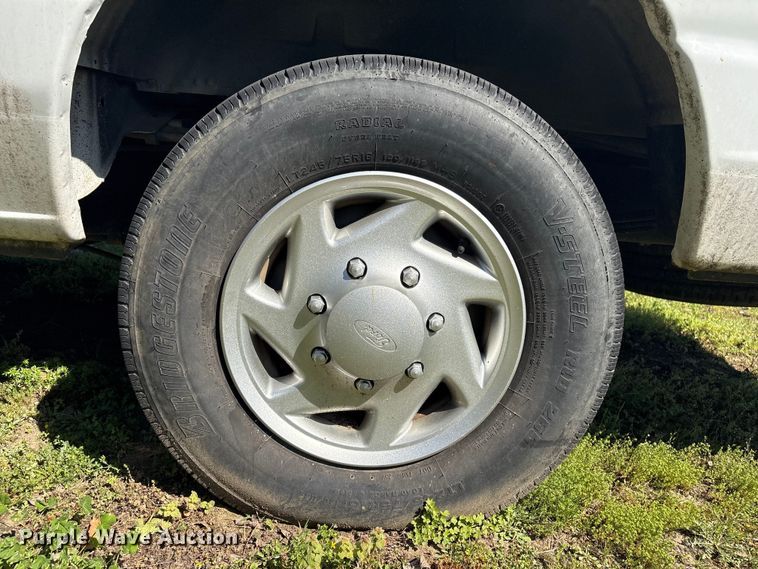 image for item EV2858 2014 Ford E350 van