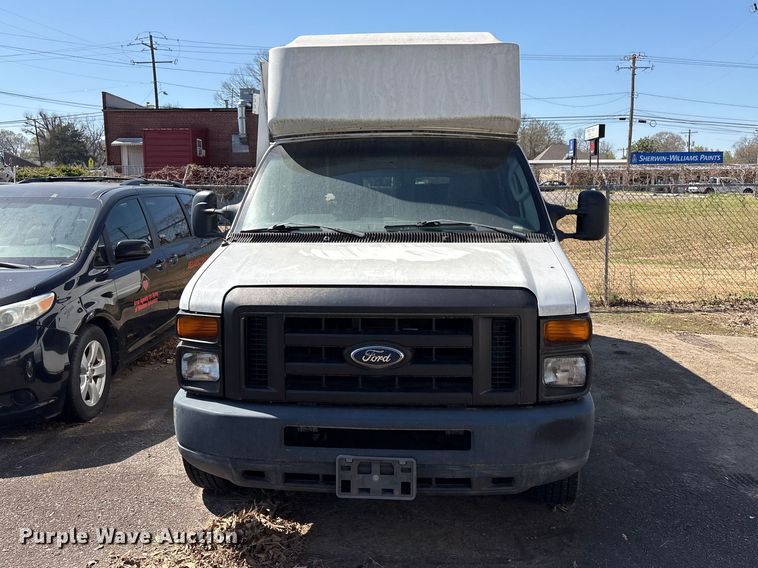 image for item EV2861 2012 Ford E350 handicap accessible van
