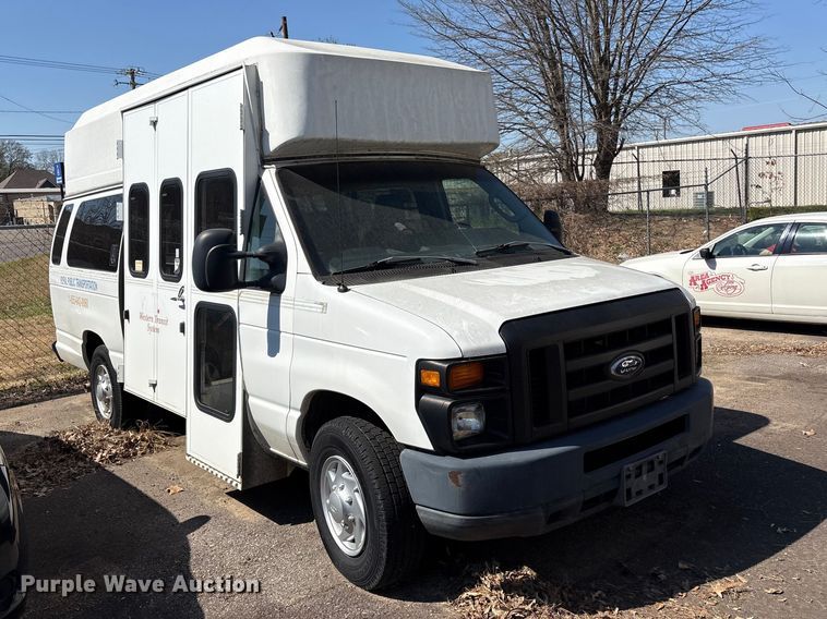 image for item EV2861 2012 Ford E350 handicap accessible van