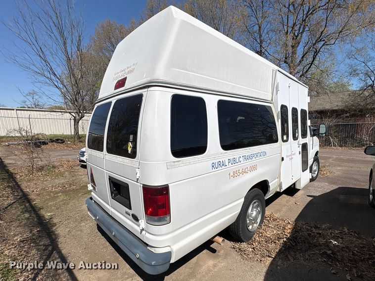 image for item EV2861 2012 Ford E350 handicap accessible van