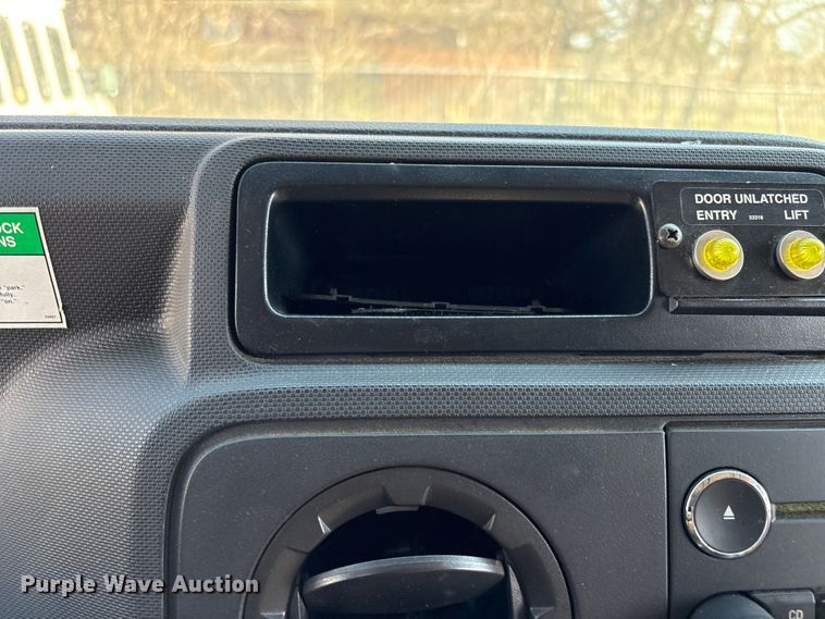 image for item EV2861 2012 Ford E350 handicap accessible van