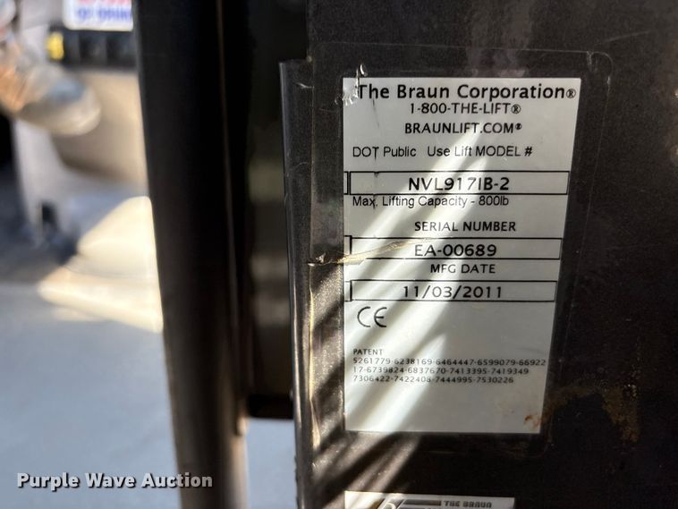 image for item EV2861 2012 Ford E350 handicap accessible van