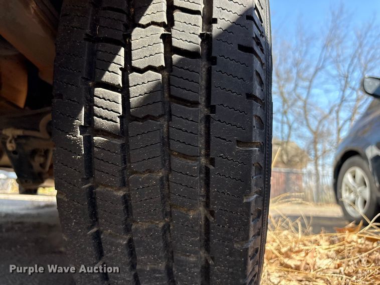 image for item EV2861 2012 Ford E350 handicap accessible van