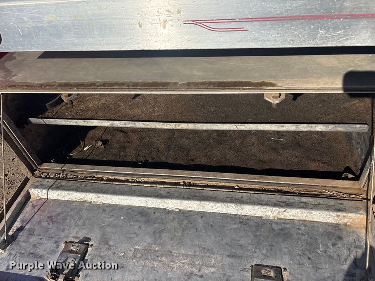 image for item EV2864 1999 Ford F550 rollback truck