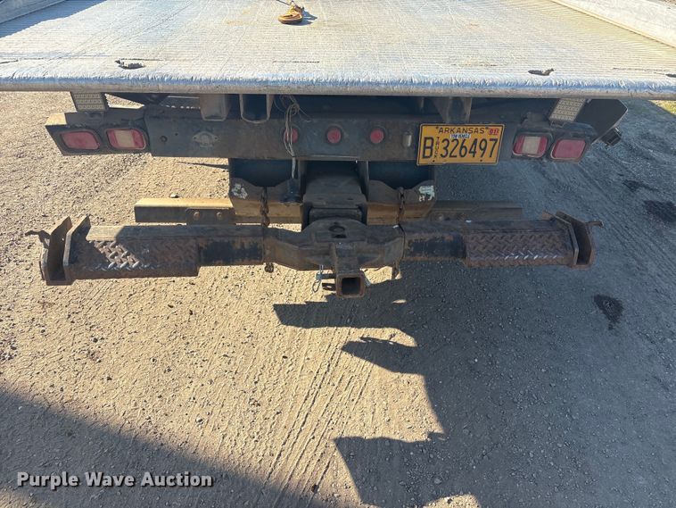 image for item EV2864 1999 Ford F550 rollback truck