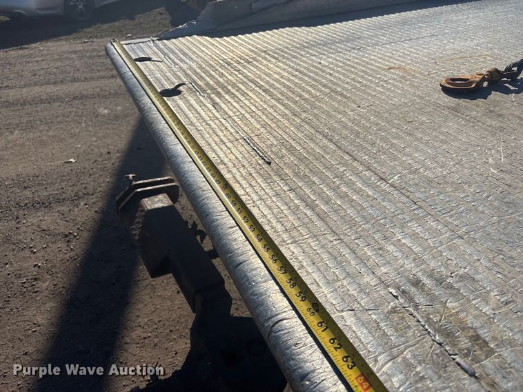 image for item EV2864 1999 Ford F550 rollback truck