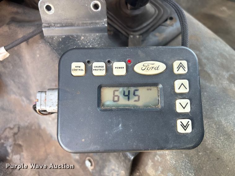 image for item EV2864 1999 Ford F550 rollback truck