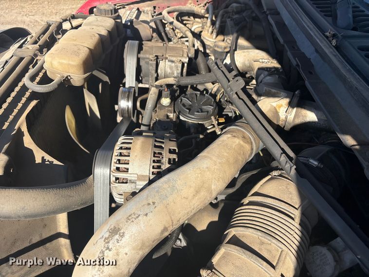 image for item EV2864 1999 Ford F550 rollback truck