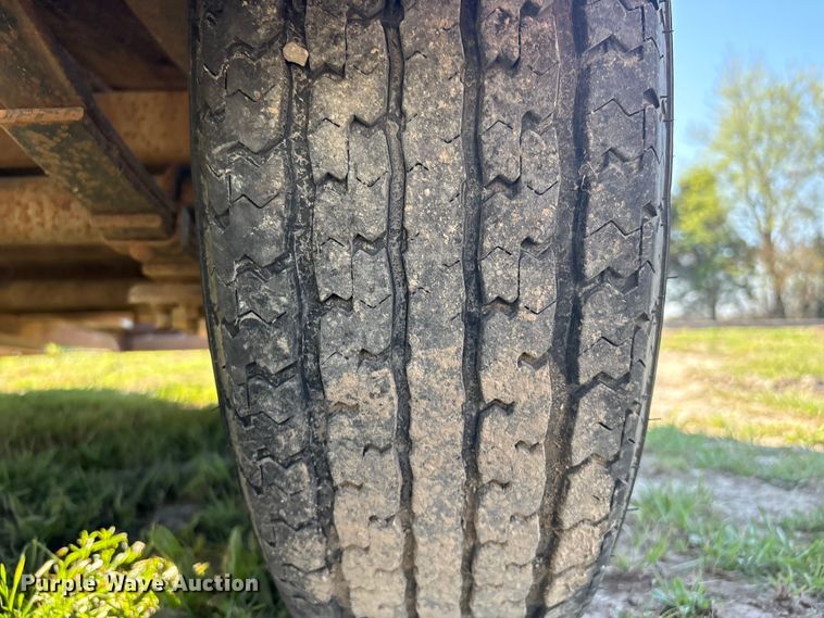 image for item EV2868 2008 Lone Star utility trailer