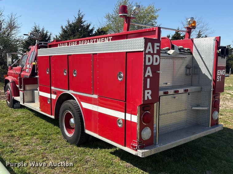image for item EV2869 1986 Chevrolet C6V pumper fire truck
