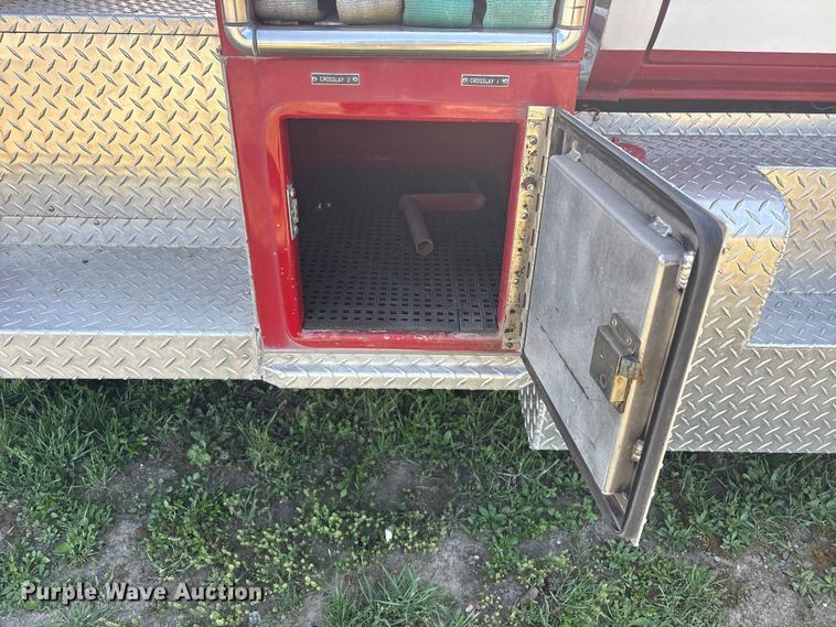 image for item EV2869 1986 Chevrolet C6V pumper fire truck