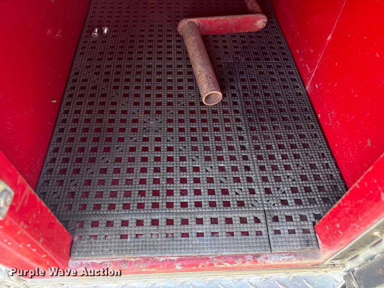 image for item EV2869 1986 Chevrolet C6V pumper fire truck