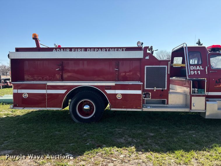 image for item EV2869 1986 Chevrolet C6V pumper fire truck