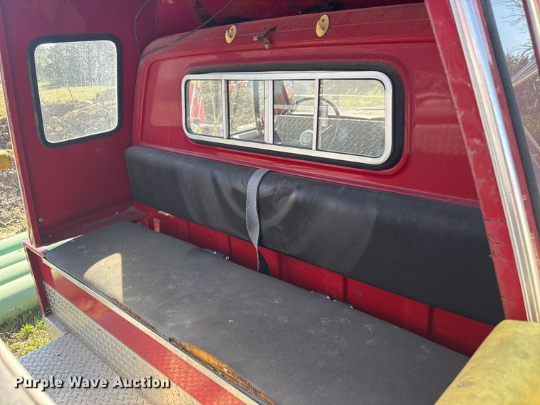 image for item EV2869 1986 Chevrolet C6V pumper fire truck