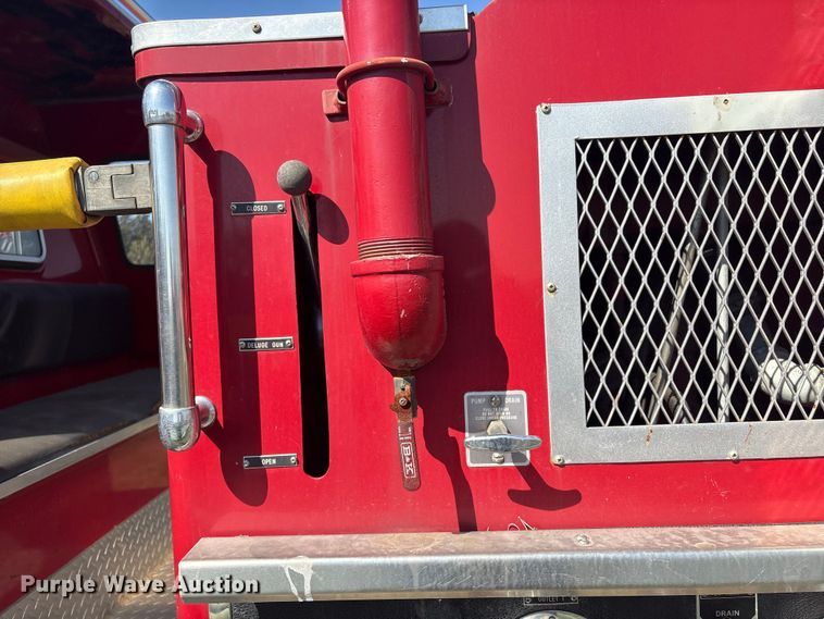 image for item EV2869 1986 Chevrolet C6V pumper fire truck