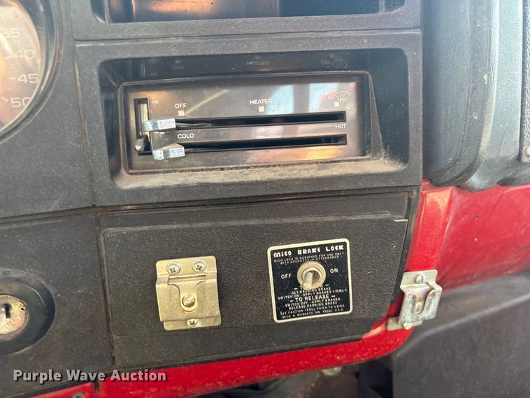 image for item EV2869 1986 Chevrolet C6V pumper fire truck