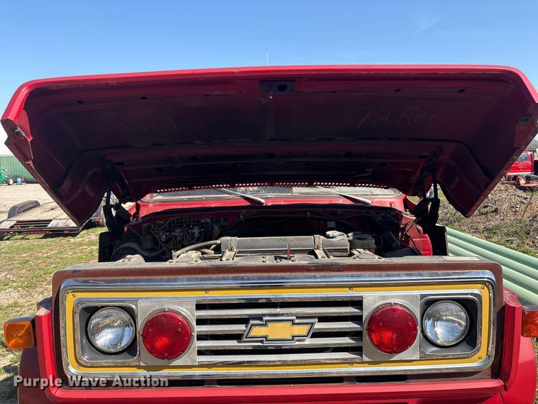 image for item EV2869 1986 Chevrolet C6V pumper fire truck