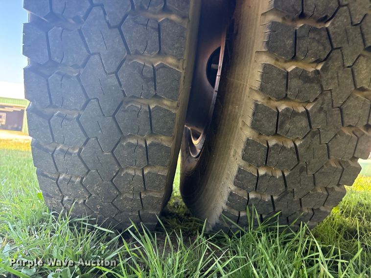 image for item EV2869 1986 Chevrolet C6V pumper fire truck