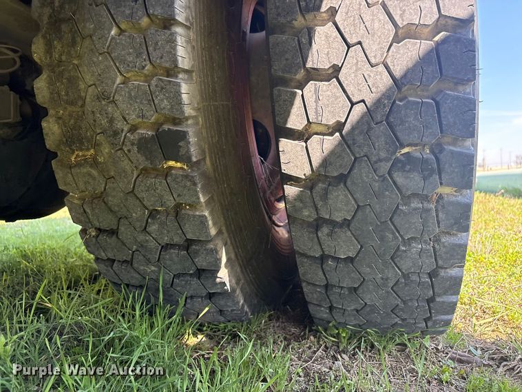 image for item EV2869 1986 Chevrolet C6V pumper fire truck