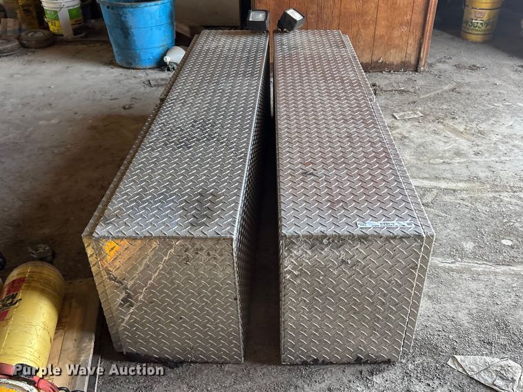 image for item EV2870 (2) RC toolboxes