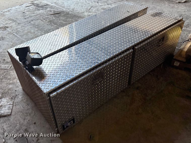 image for item EV2870 (2) RC toolboxes