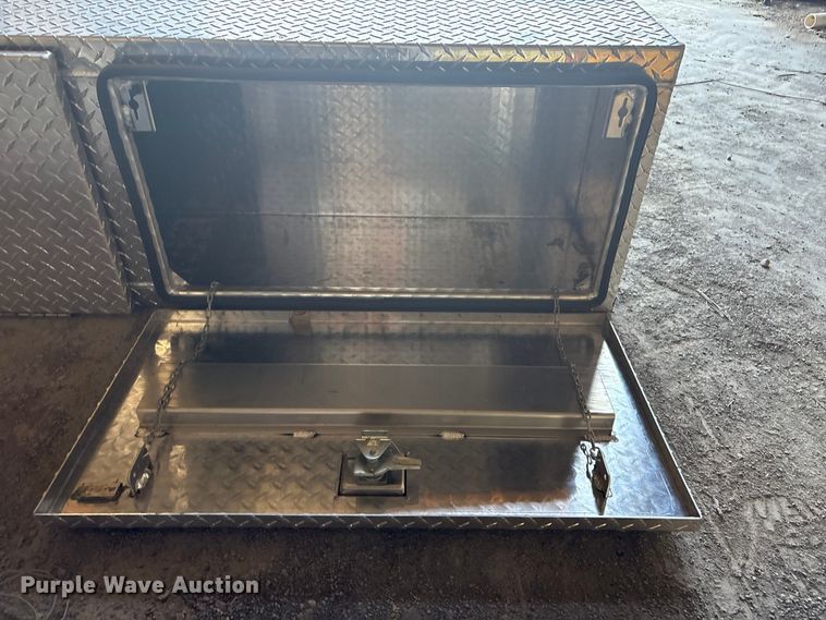 image for item EV2870 (2) RC toolboxes