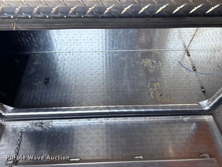 image for item EV2870 (2) RC toolboxes