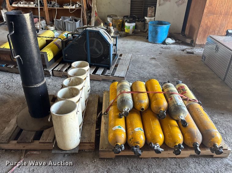 image for item EV2871 Approximately 19 SCBA tanks