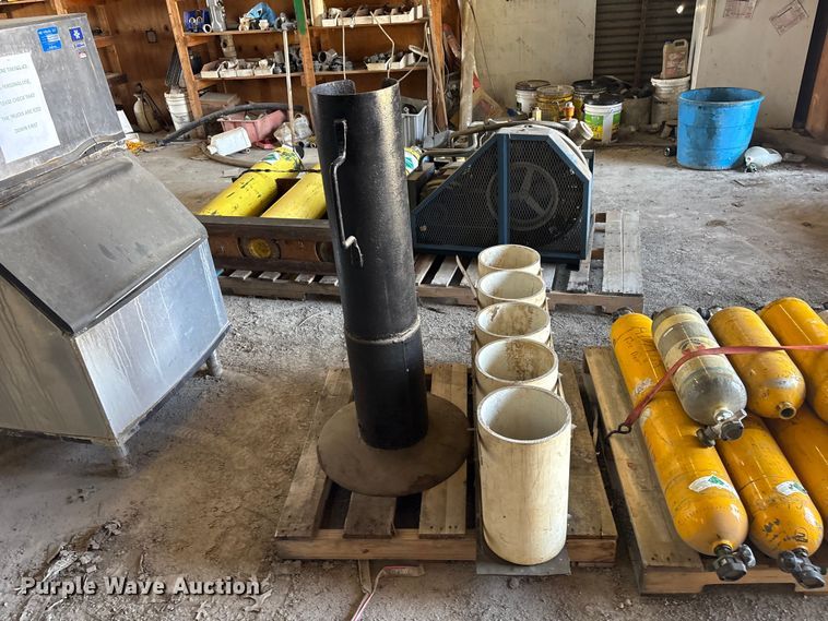 image for item EV2871 Approximately 19 SCBA tanks