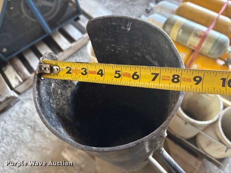 image for item EV2871 Approximately 19 SCBA tanks