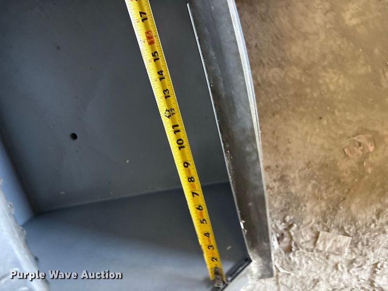 image for item EV2872 Manitowoc Ice B400 ice machine