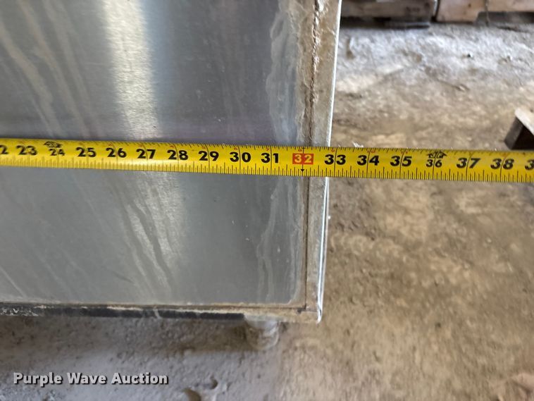 image for item EV2872 Manitowoc Ice B400 ice machine