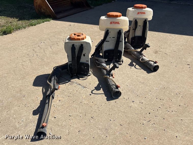 image for item EV2873 (3) Stihl backpack sprayers