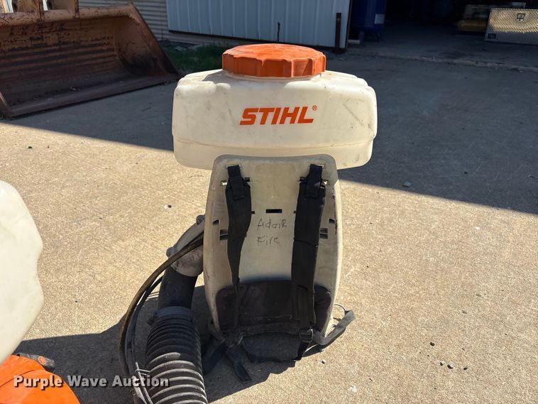 image for item EV2873 (3) Stihl backpack sprayers