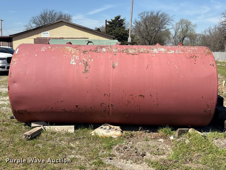 image for item EV2874 Underground Laboratories Inc. tank