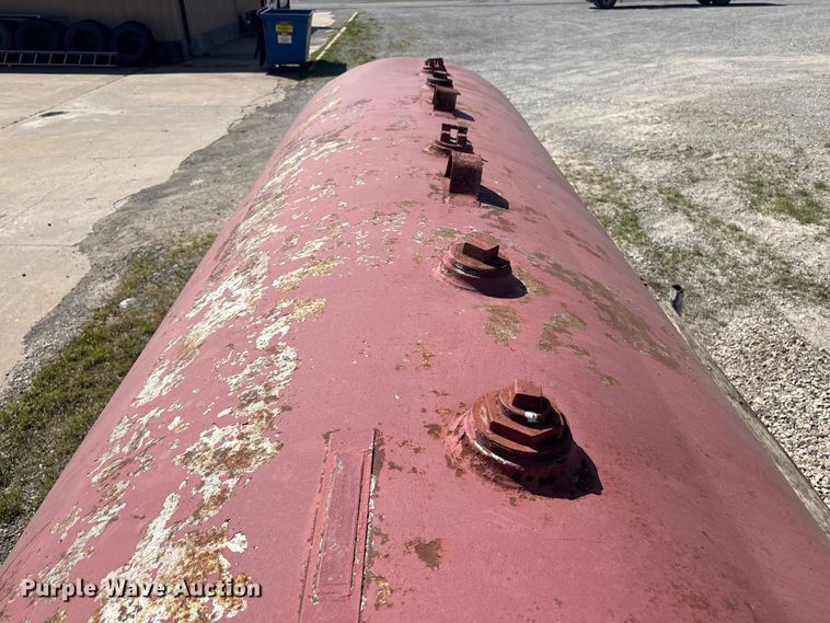 image for item EV2874 Underground Laboratories Inc. tank