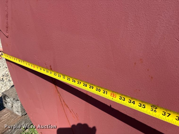 image for item EV2874 Underground Laboratories Inc. tank