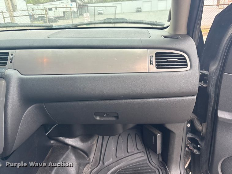 image for item EV2884 2013 Chevrolet Tahoe Police SUV