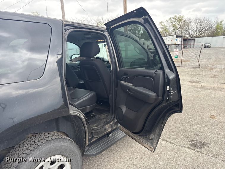 image for item EV2884 2013 Chevrolet Tahoe Police SUV