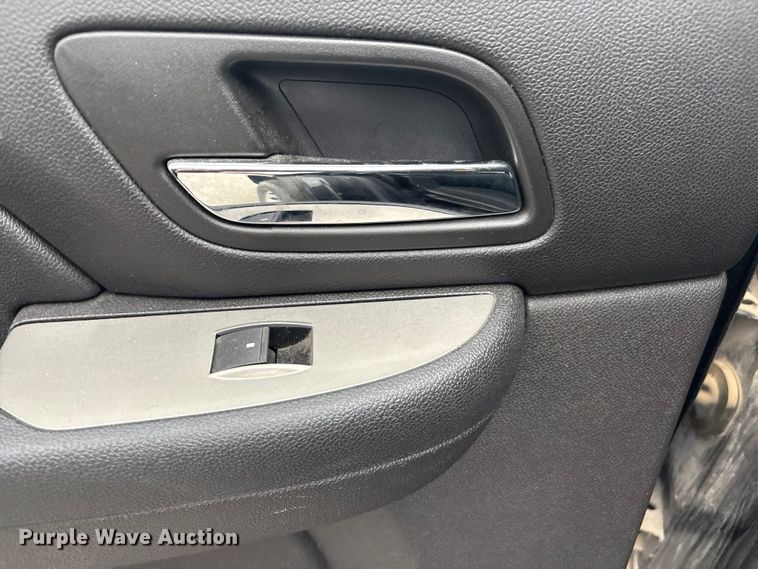 image for item EV2884 2013 Chevrolet Tahoe Police SUV