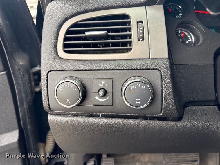 image for item EV2885 2013 Chevrolet Tahoe Police SUV