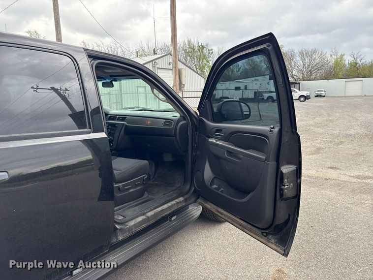 image for item EV2885 2013 Chevrolet Tahoe Police SUV