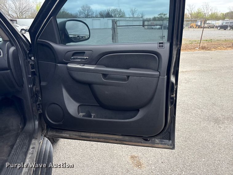 image for item EV2885 2013 Chevrolet Tahoe Police SUV