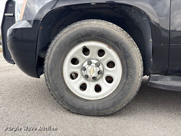 image for item EV2885 2013 Chevrolet Tahoe Police SUV