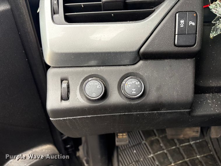 image for item EV2888 2019 Chevrolet Tahoe SSV SUV