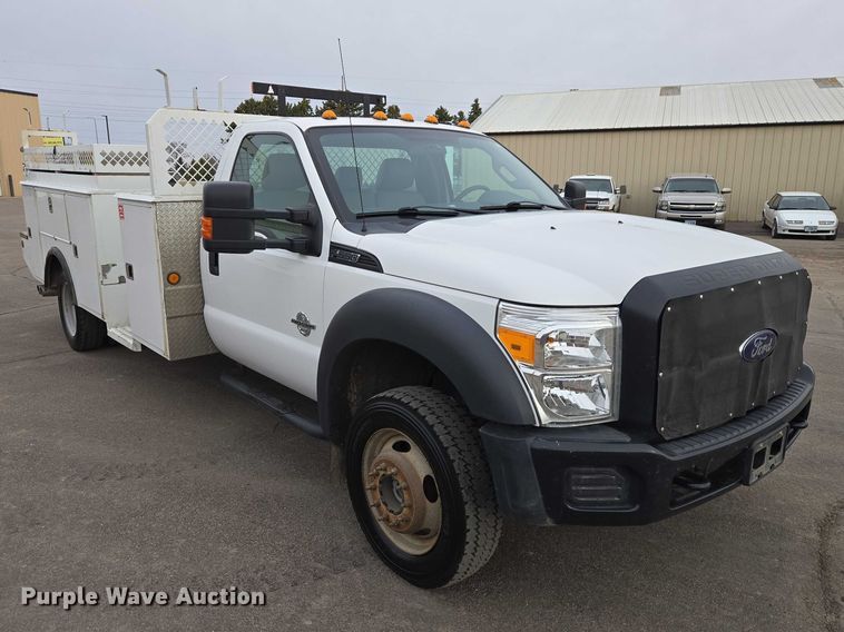 image for item EV5697 2015 Ford F550 utility / service truck
