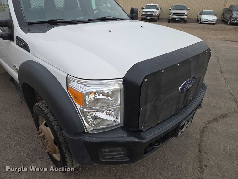 image for item EV5697 2015 Ford F550 utility / service truck