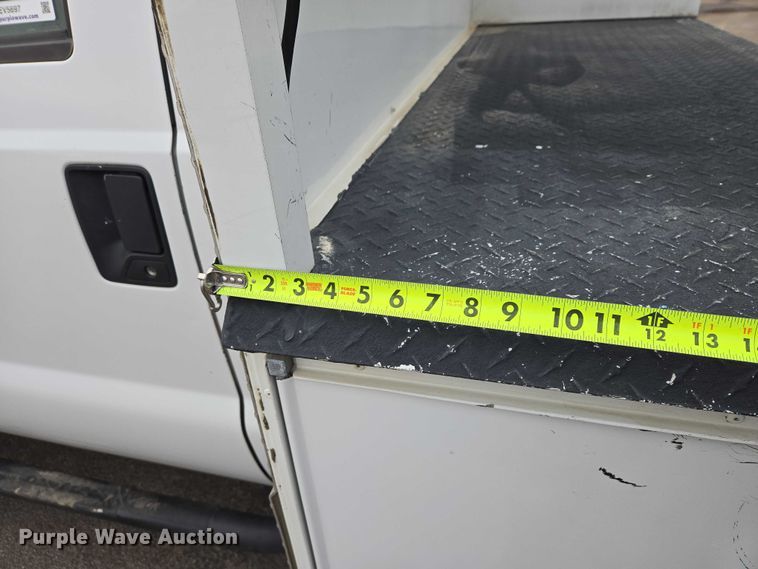 image for item EV5697 2015 Ford F550 utility / service truck