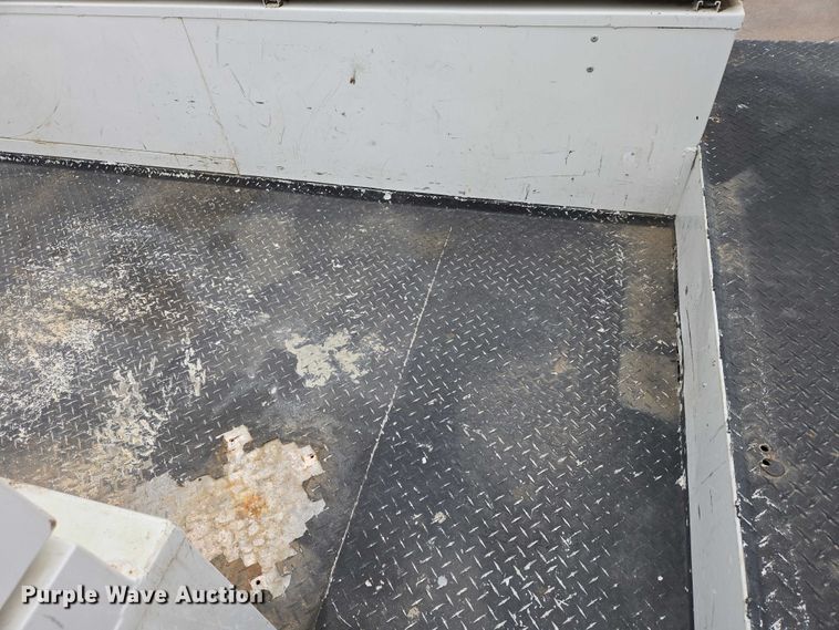 image for item EV5697 2015 Ford F550 utility / service truck