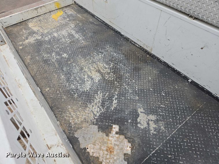 image for item EV5697 2015 Ford F550 utility / service truck